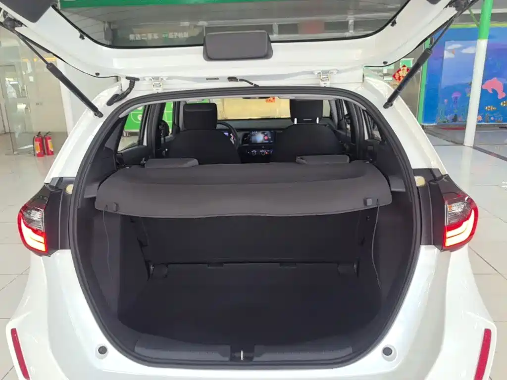 Honda Fit — миниатюра 19