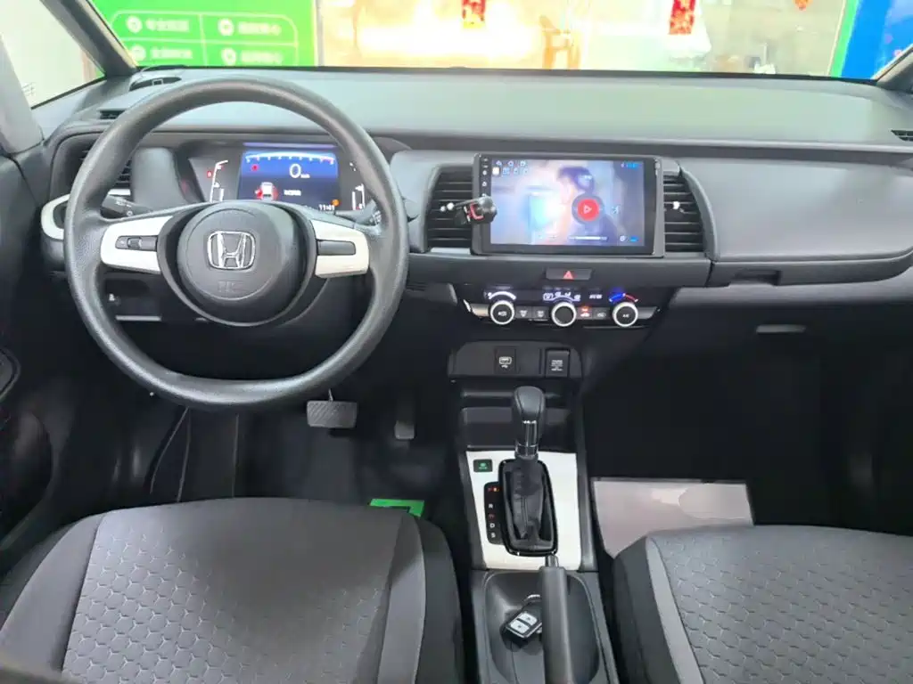 Honda Fit — миниатюра 10
