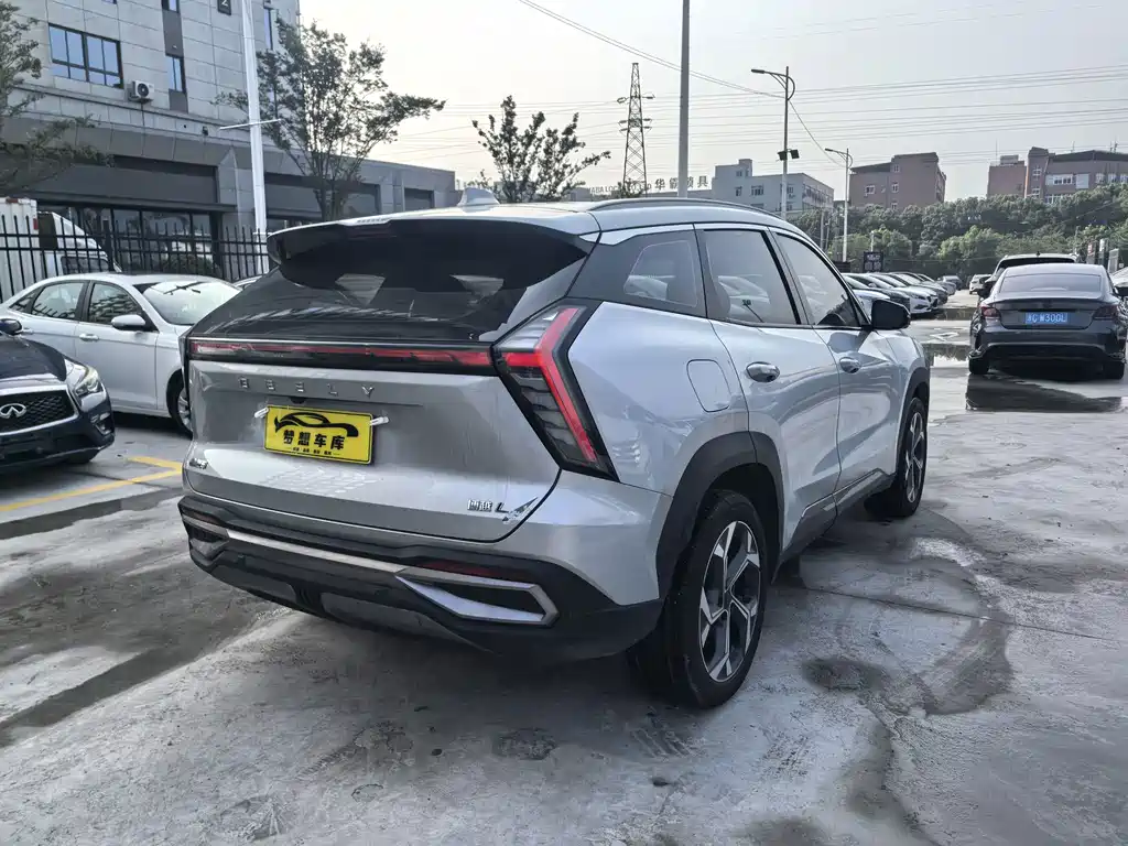 Geely Boyue L — миниатюра 3