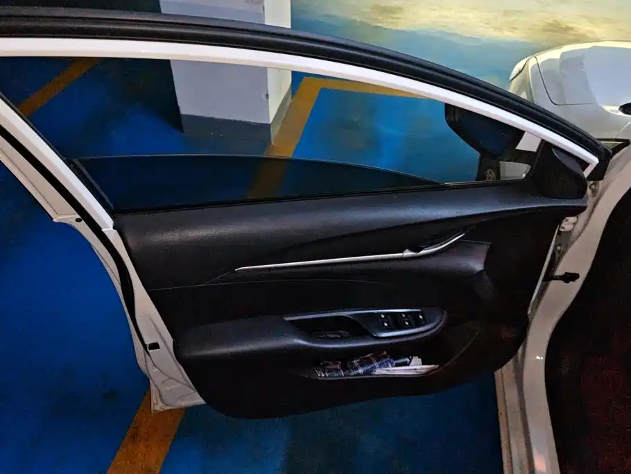 Buick Excelle — миниатюра 7