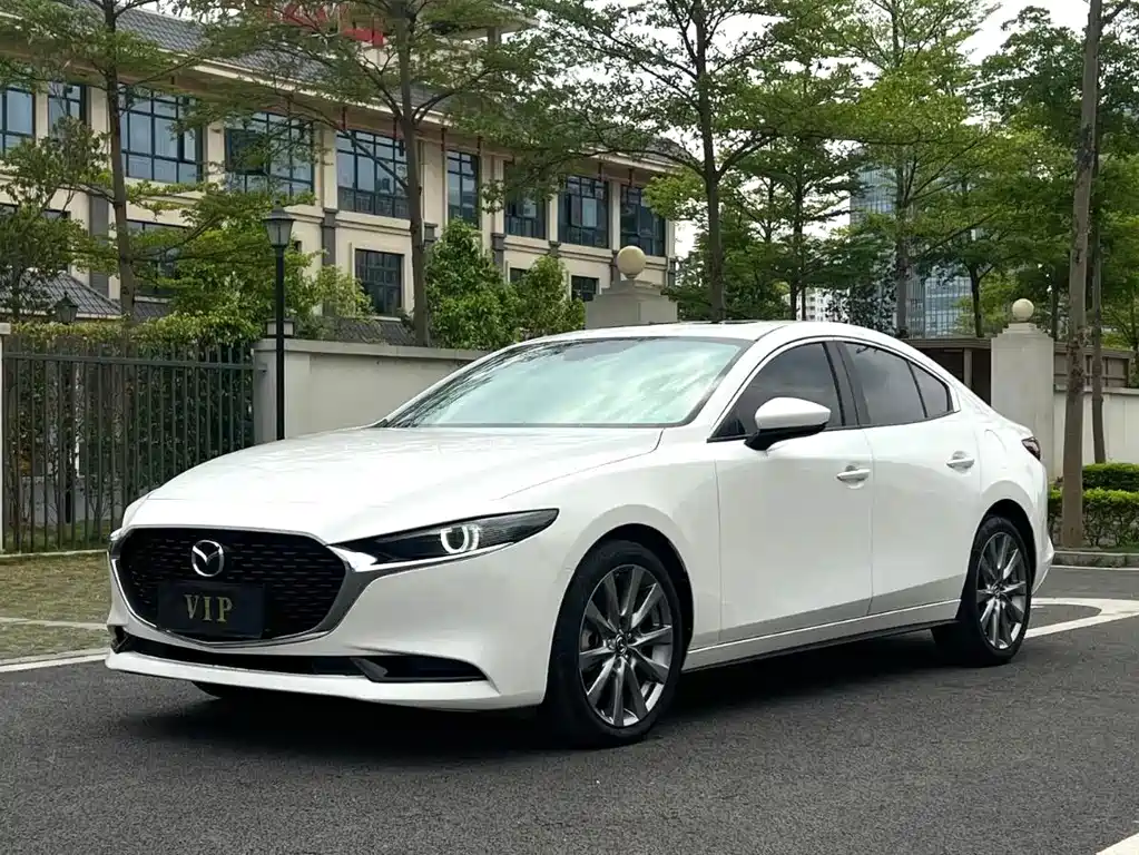 Mazda 3 Axela 2021 2.0L Auto Quality Shine Edition