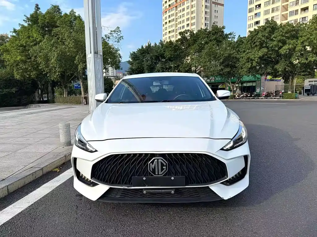 MG MG5 — миниатюра 2