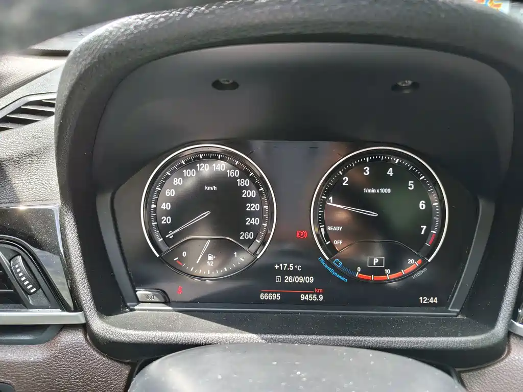 BMW X1 — миниатюра 7
