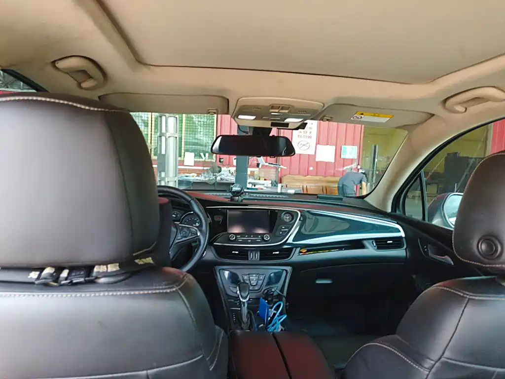 Buick Envision Plus — миниатюра 9