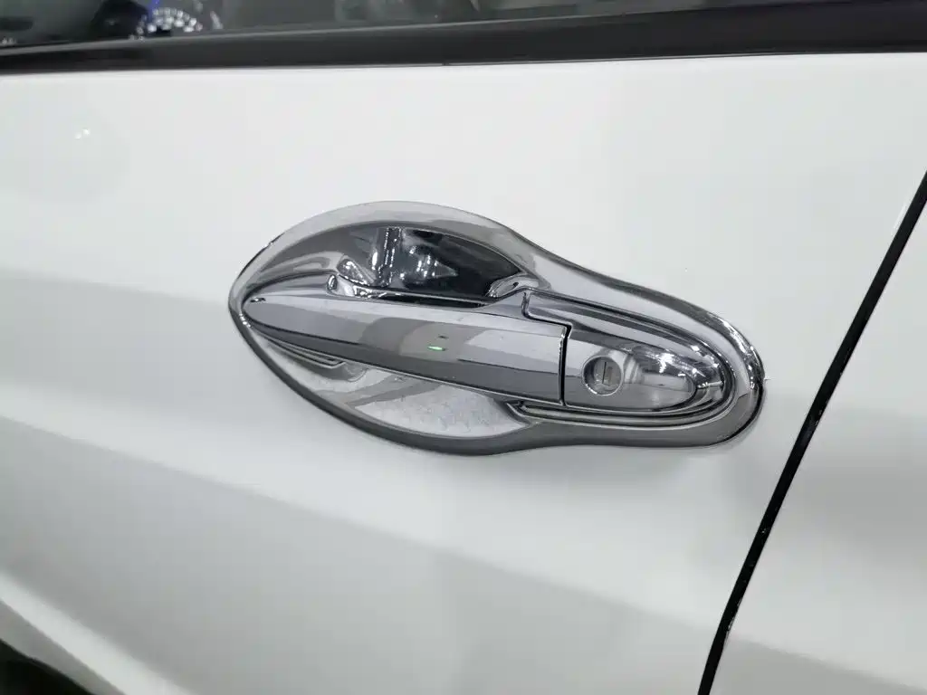 Honda Vezel — миниатюра 18