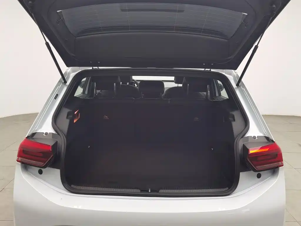 Volkswagen ID.3 — миниатюра 16