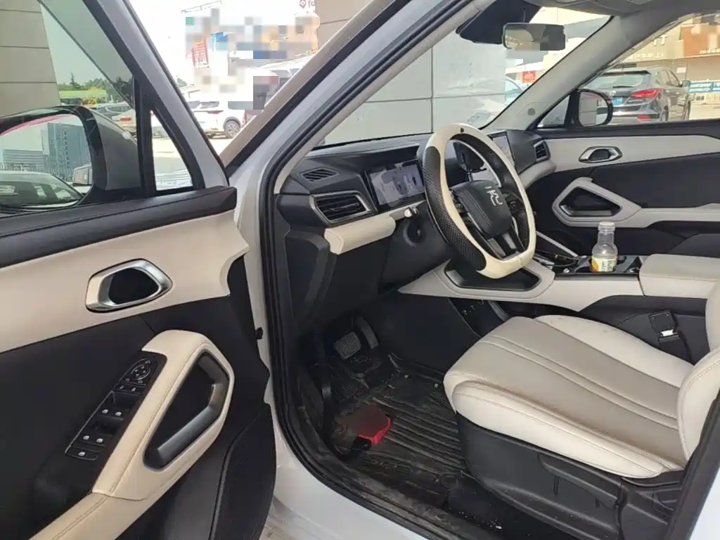 BYD Yuan UP — миниатюра 16