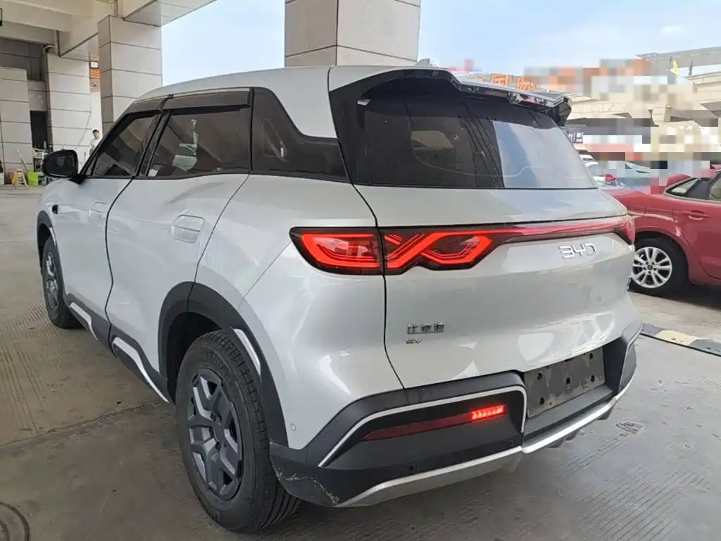 BYD Yuan UP — миниатюра 5