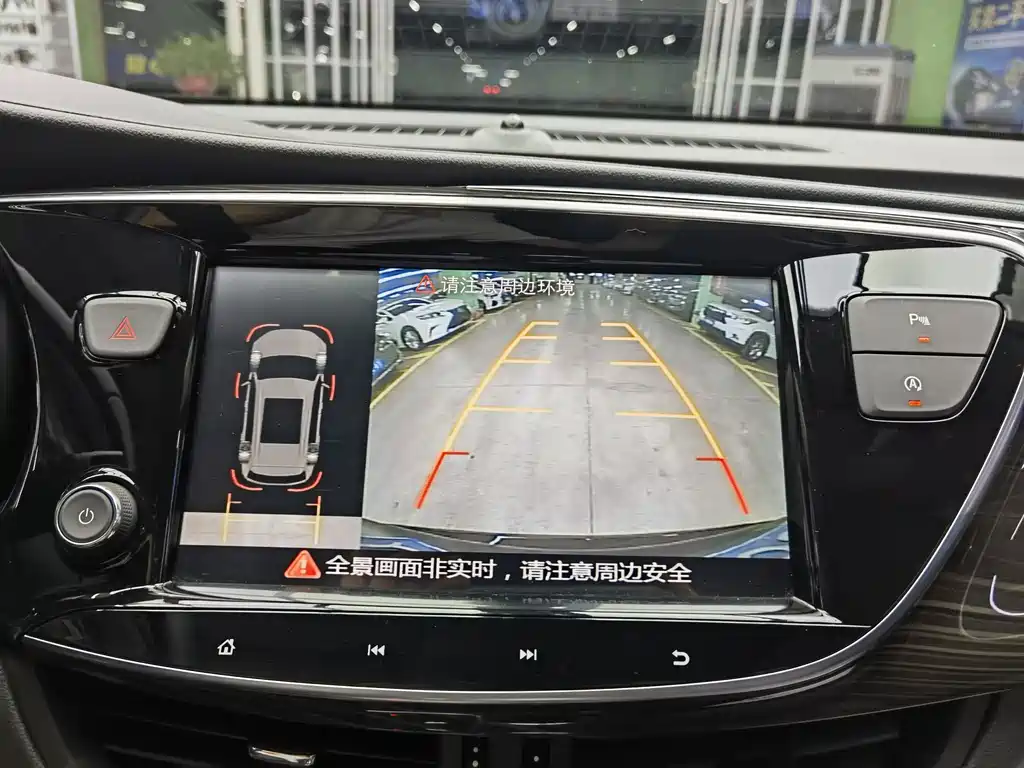 Buick Envision Plus — миниатюра 11