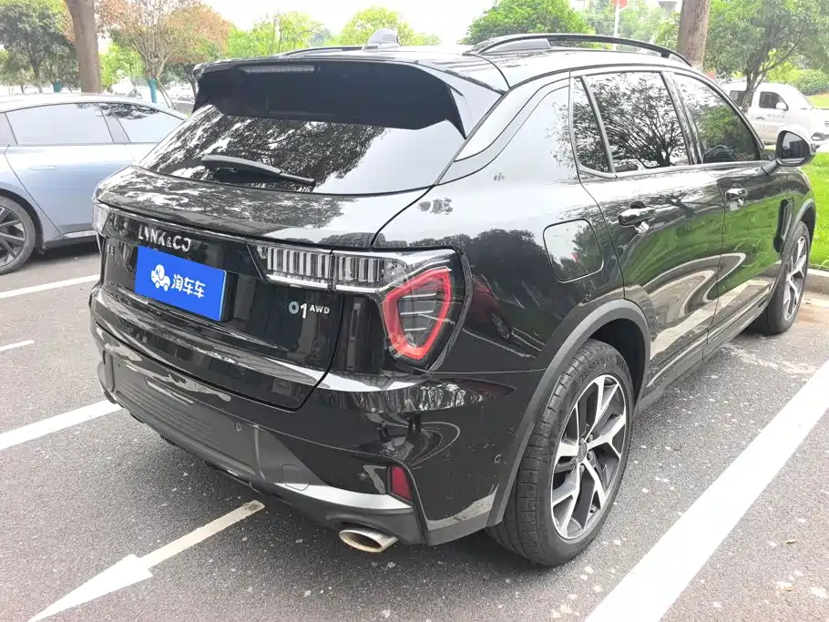 Lynk & Co 01 — миниатюра 3