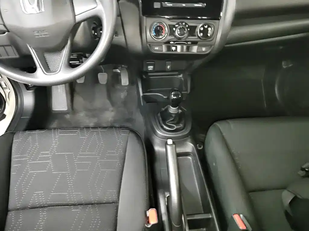 Honda Fit — миниатюра 14