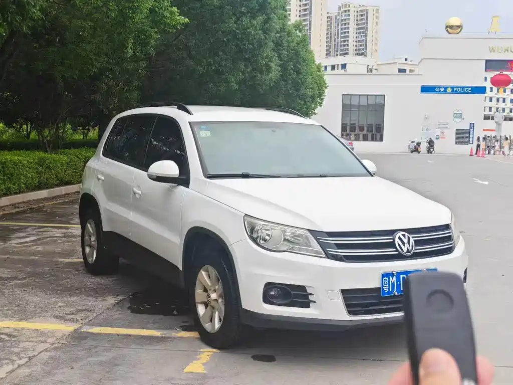 Volkswagen Tiguan — миниатюра 3