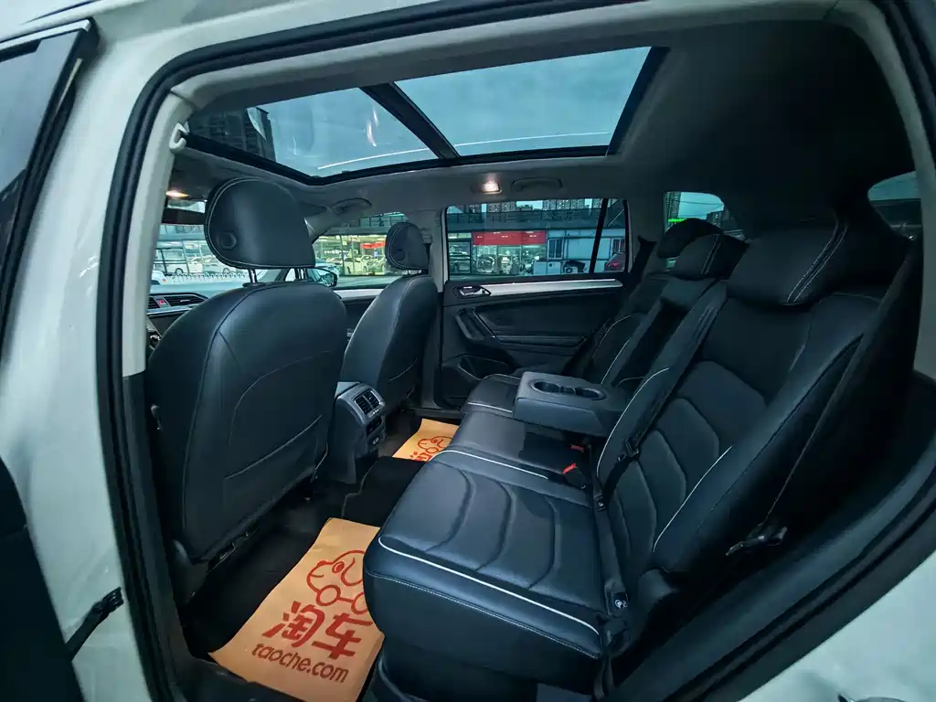 Volkswagen Tiguan L — миниатюра 3