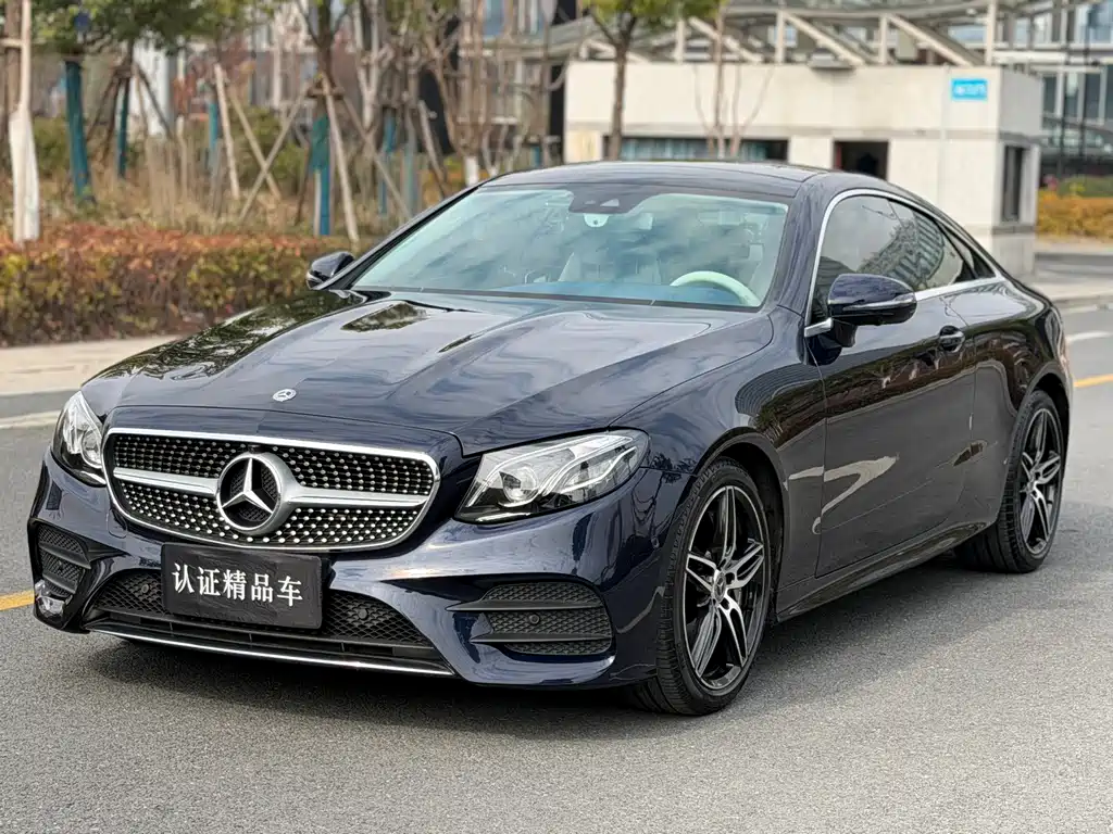 MERCEDES-BENZ E CLASS