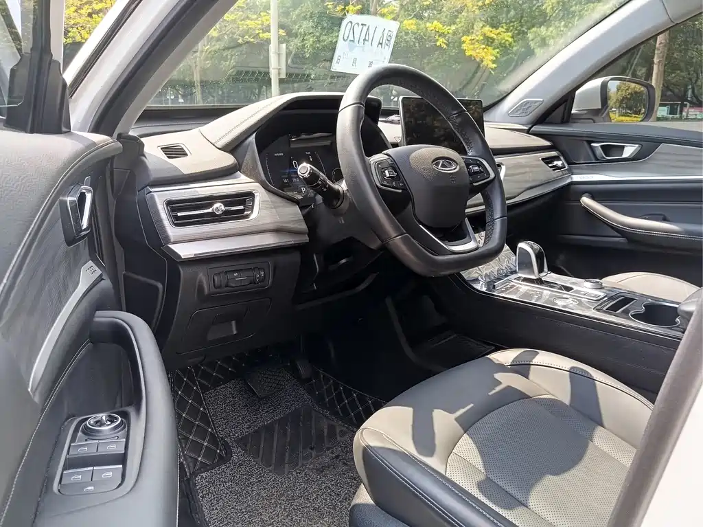 Chery Tiggo 8 — миниатюра 12