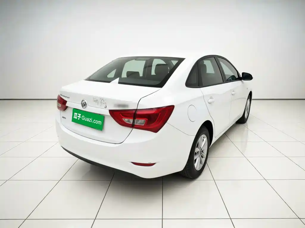 Buick Excelle — миниатюра 6