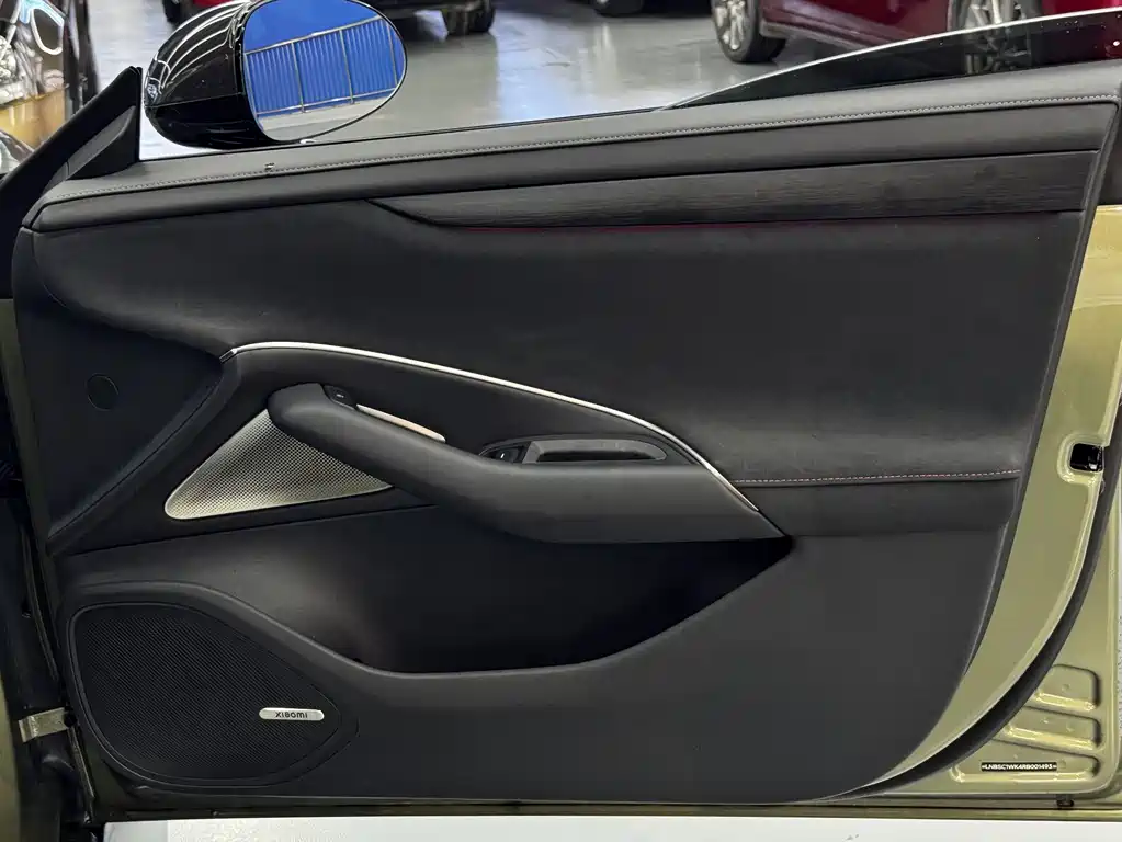 XIAOMI CAR XIAOMI SU7