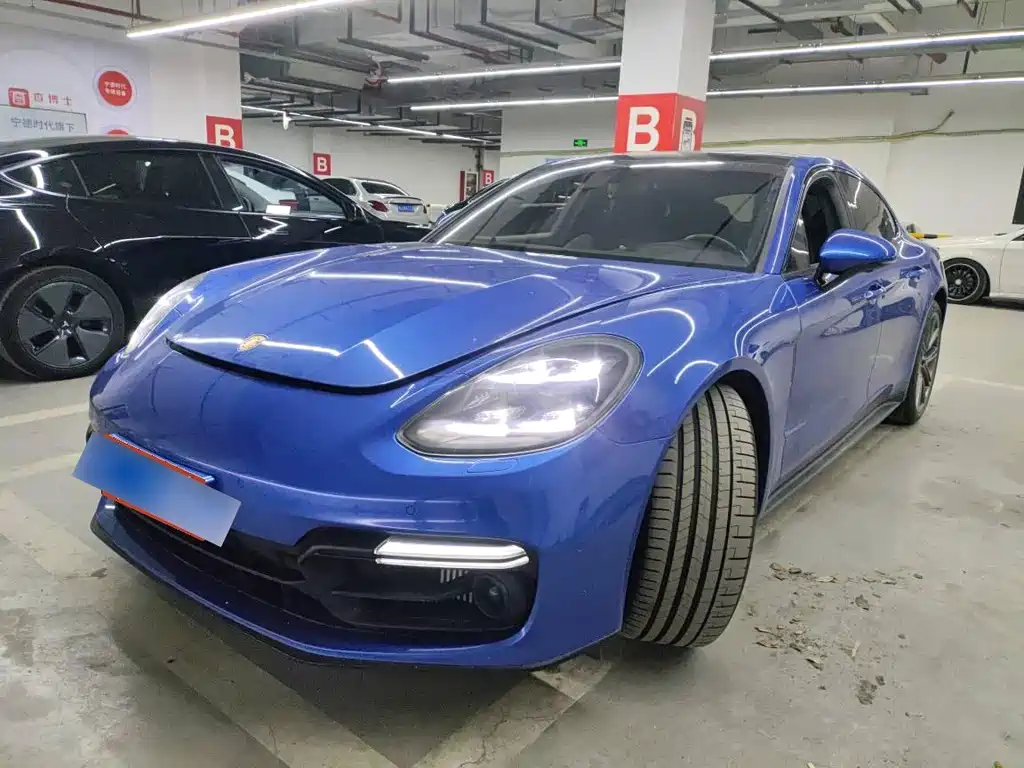 Porsche Panamera 2019 Panamera GTS 4.0T