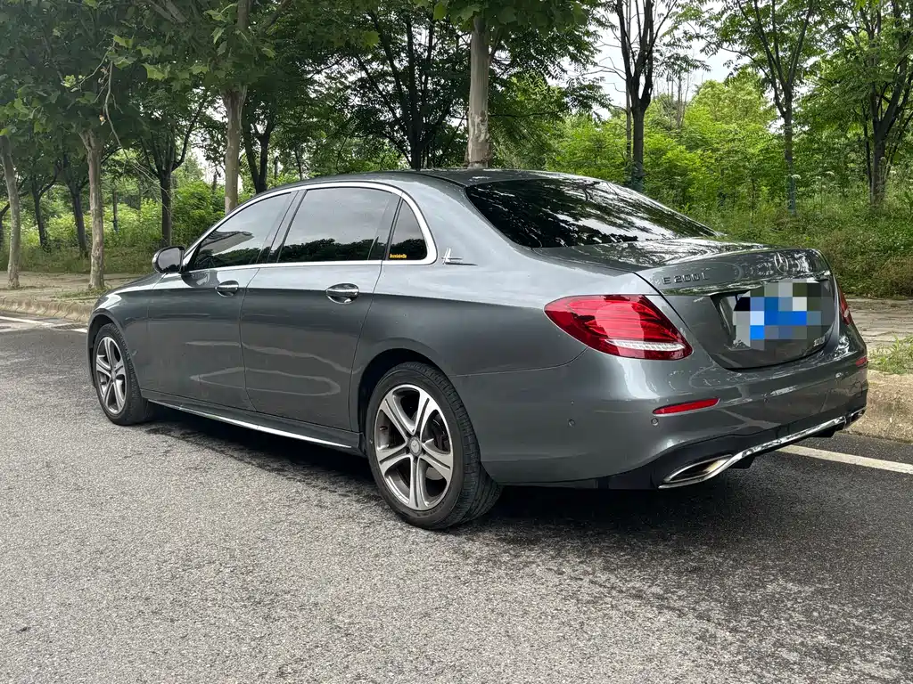 Mercedes-Benz E-Class E 2016 E 200 L Sport