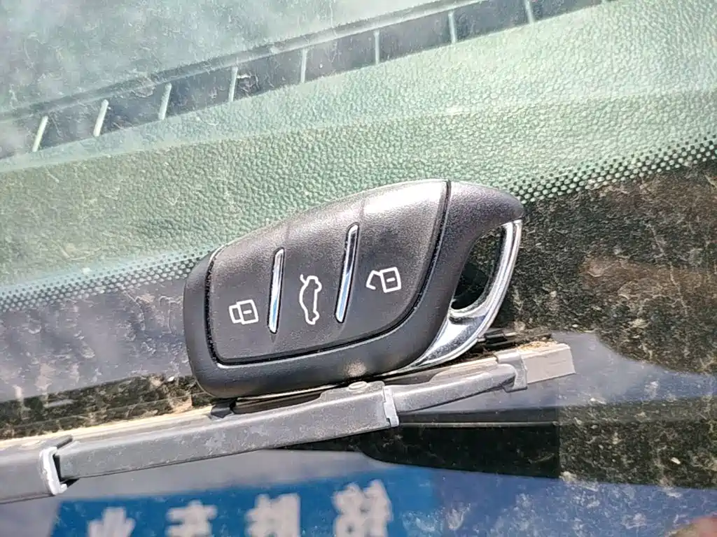 Roewe Clever — миниатюра 9