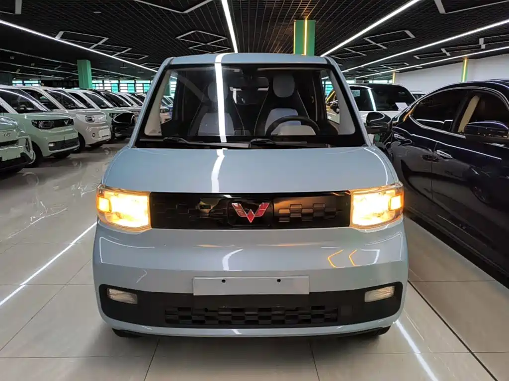 Wuling MINIEV — миниатюра 3