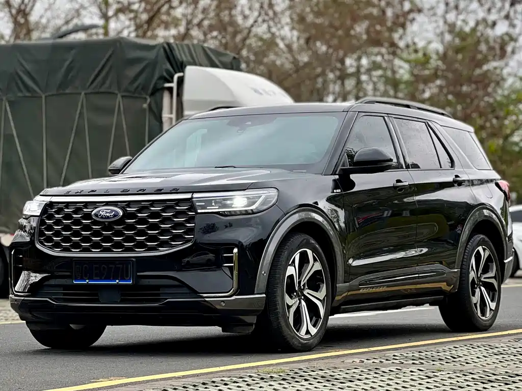 Ford Explorer 2022