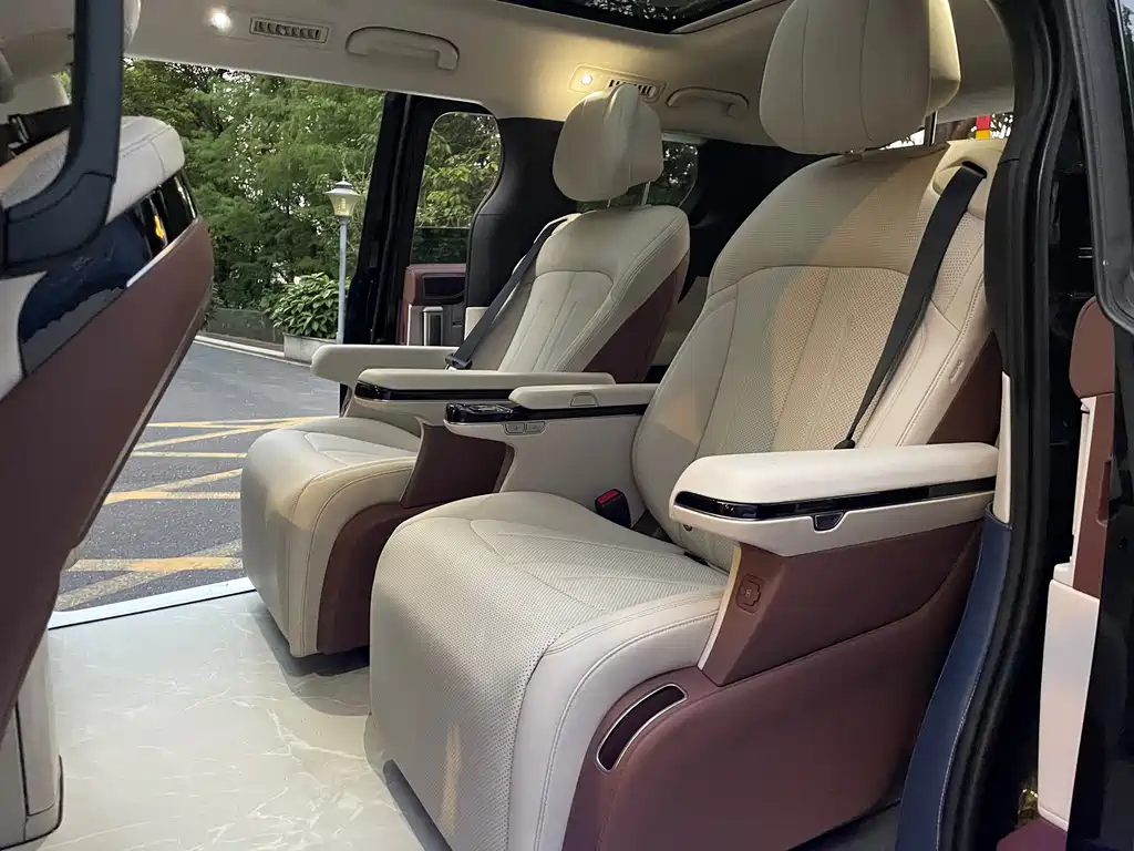 BYD Xia — миниатюра 12
