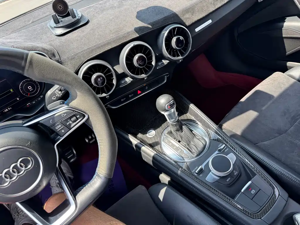 Audi TT — миниатюра 7