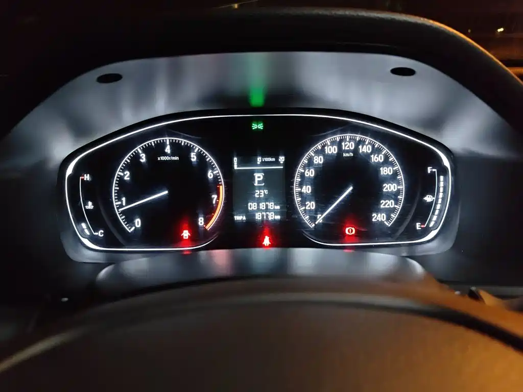 Honda Accord — миниатюра 13