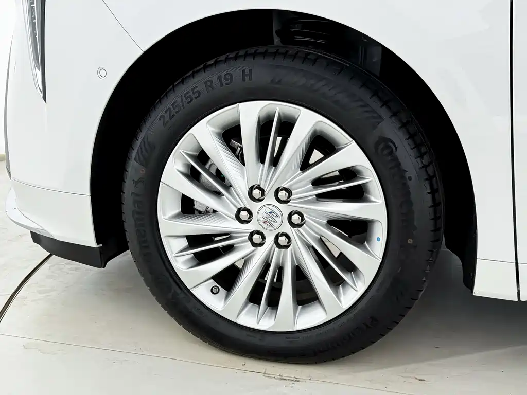 Buick Century 2025 2.0T мест