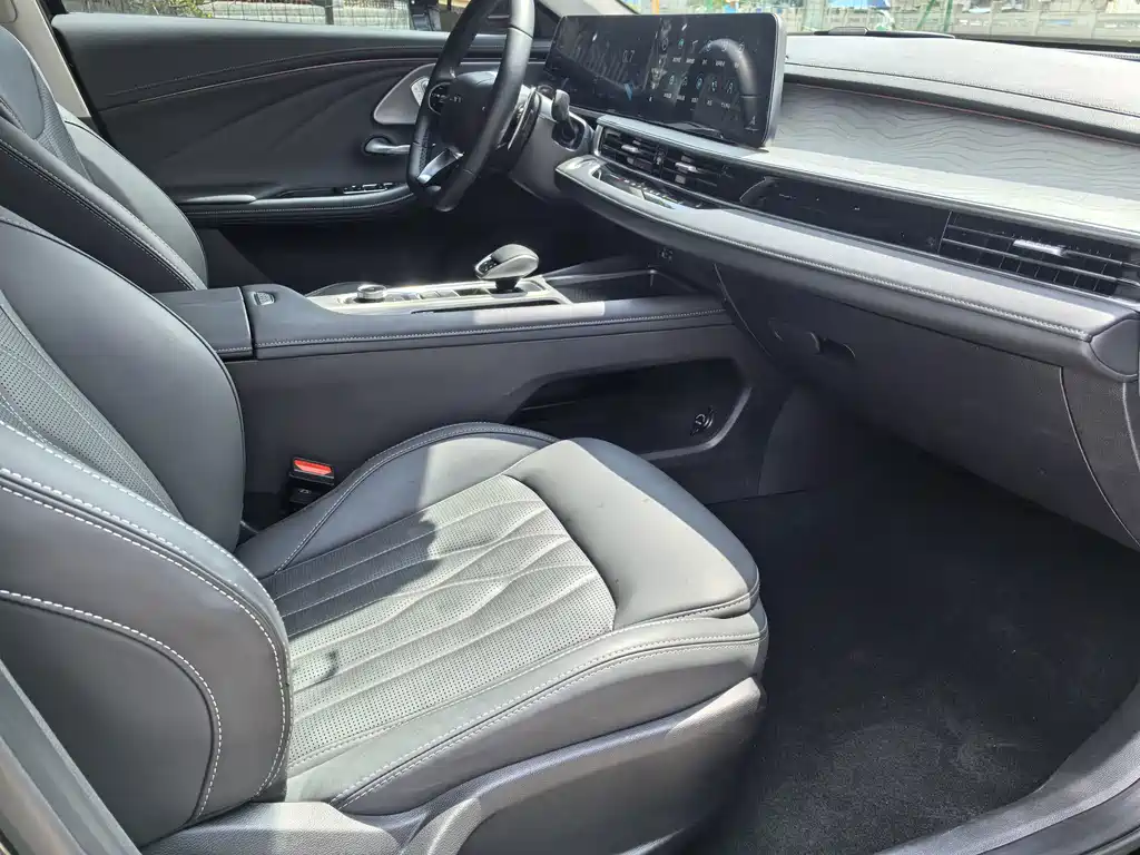 Chery Arrizo 8 — миниатюра 11