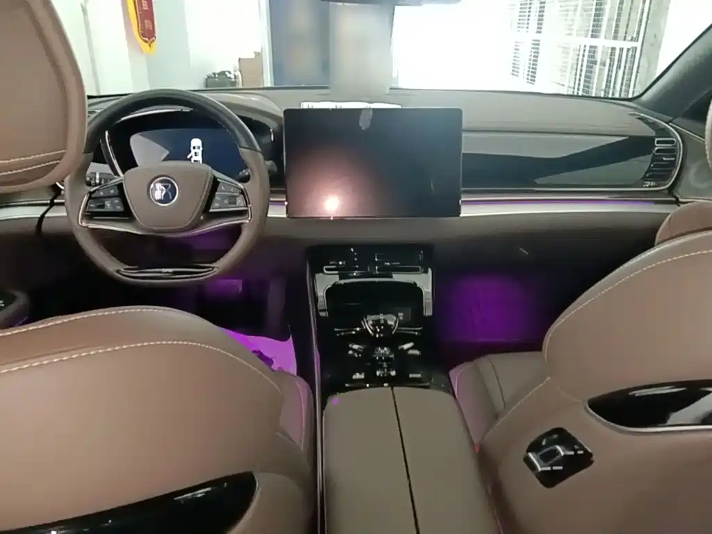 BYD Han — миниатюра 10