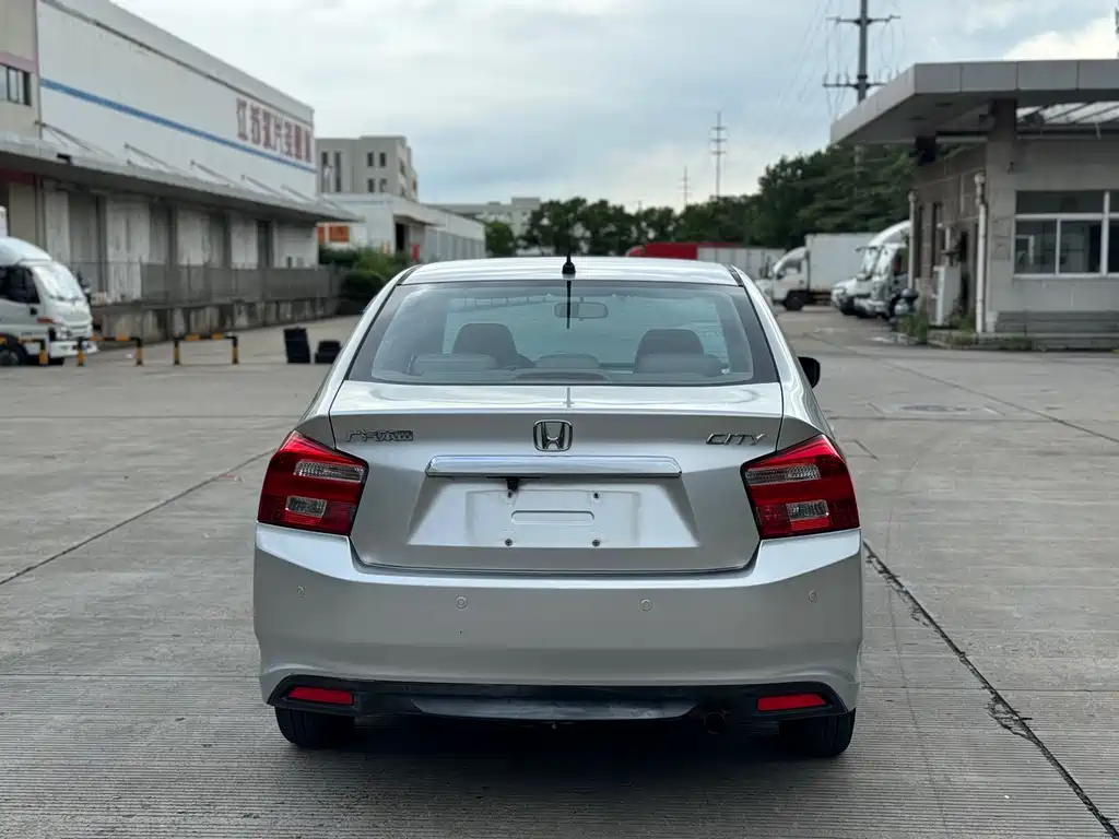 Honda City Classic — миниатюра 11