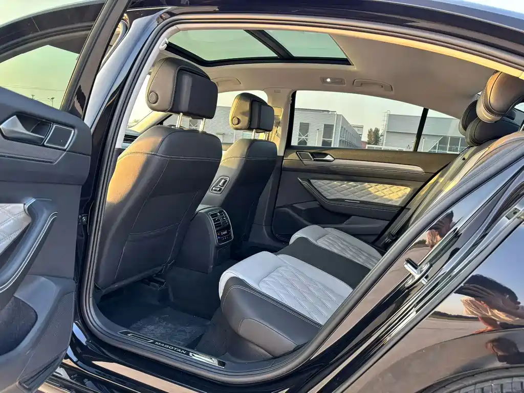 Volkswagen Magotan — миниатюра 9