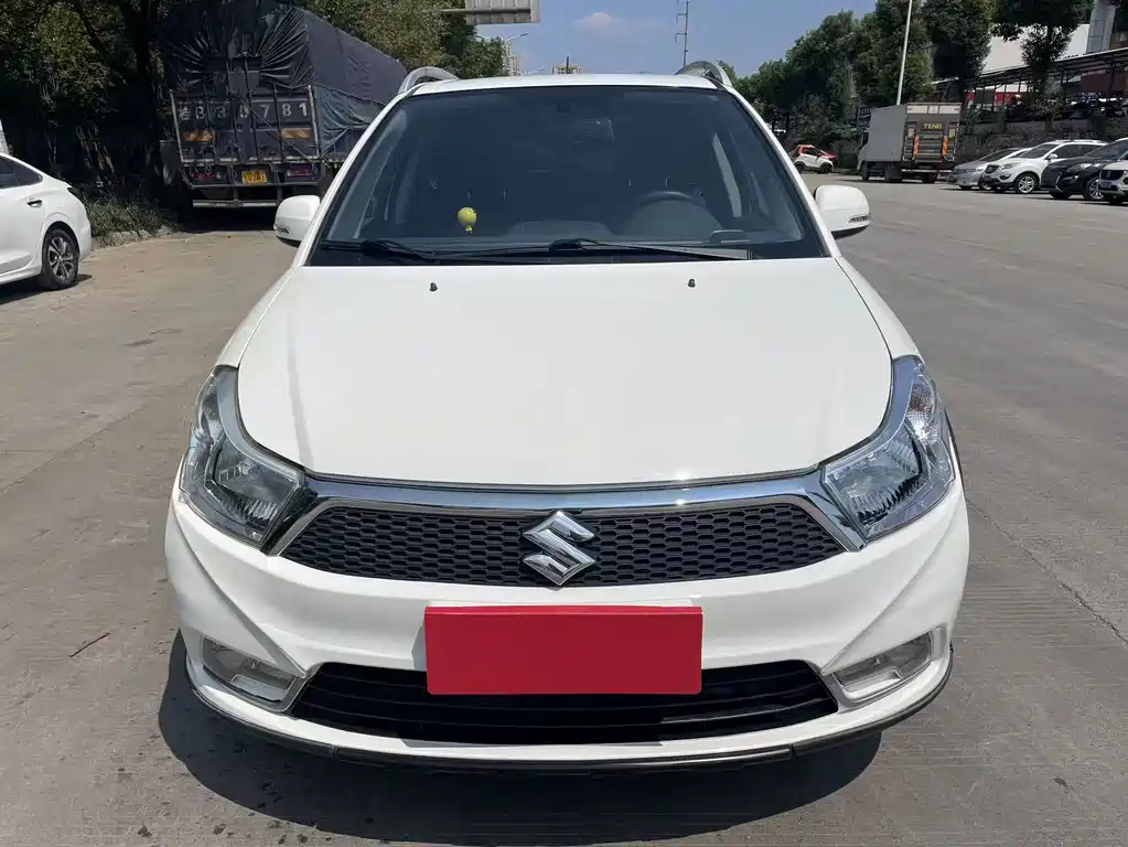 Suzuki SX4 — миниатюра 2