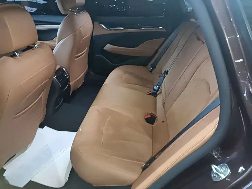 Buick LaCrosse — миниатюра 17