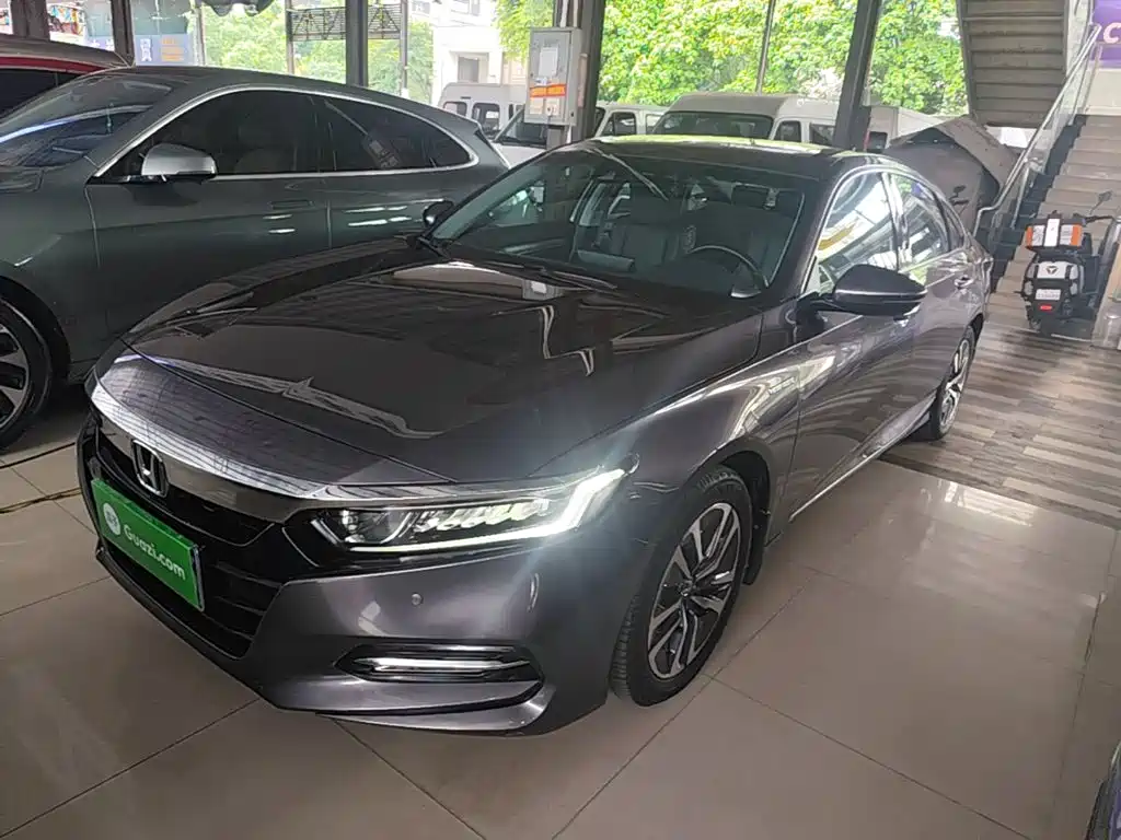 Honda Accord — миниатюра 2