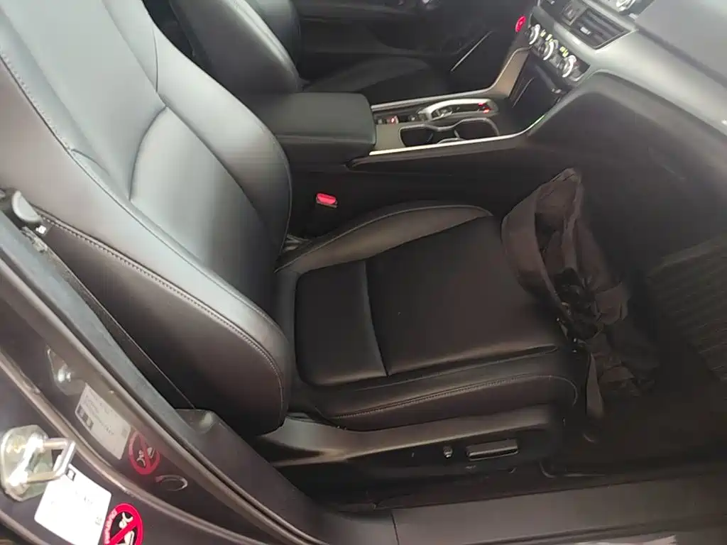 Honda Accord — миниатюра 25