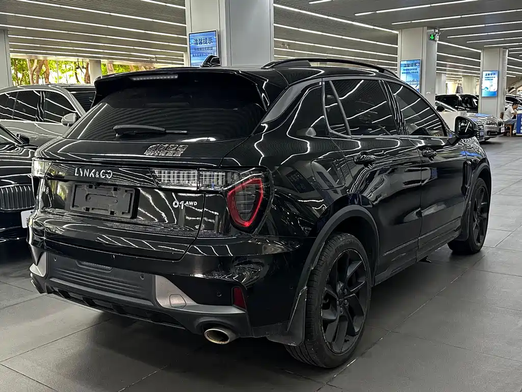 Lynk & Co 01 — миниатюра 13