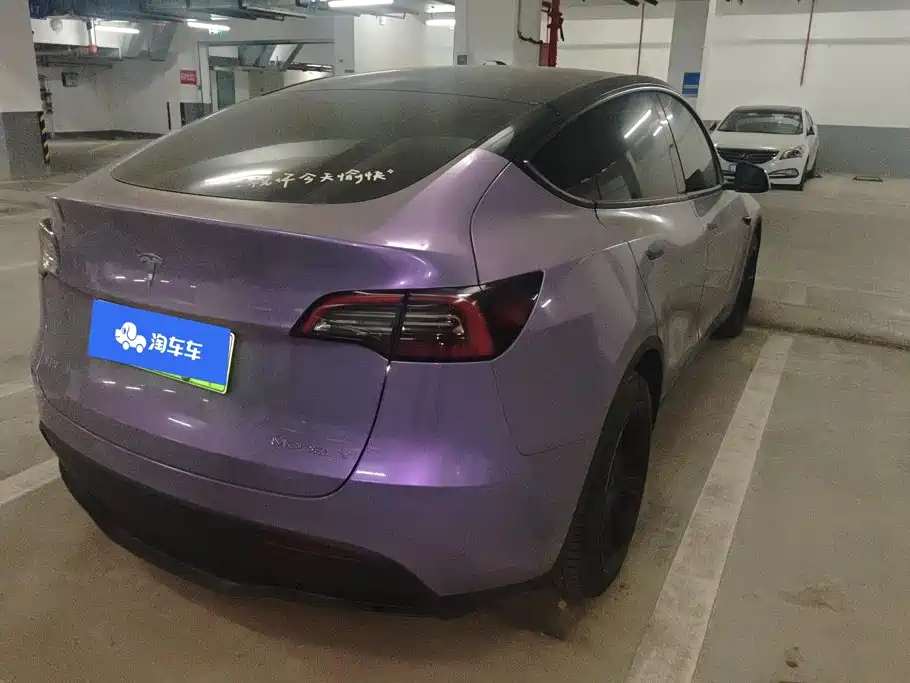 Tesla Model Y — миниатюра 3