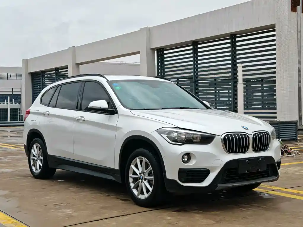 BMW X1 — миниатюра 3