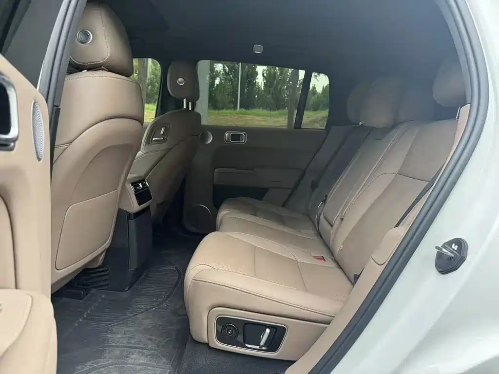 Li Auto Li L7 — миниатюра 8