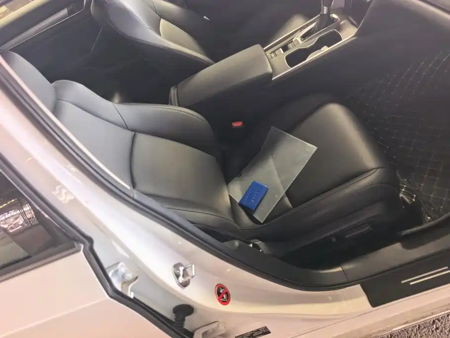 Honda Accord — миниатюра 8