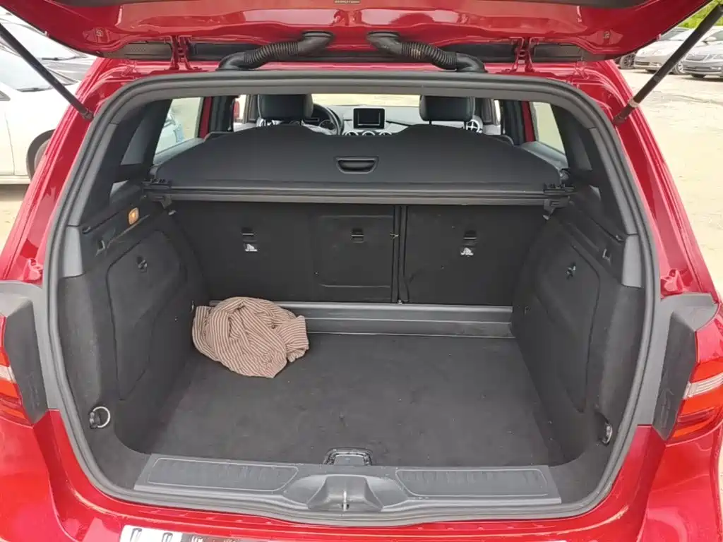 Mercedes-Benz B-Class — миниатюра 19