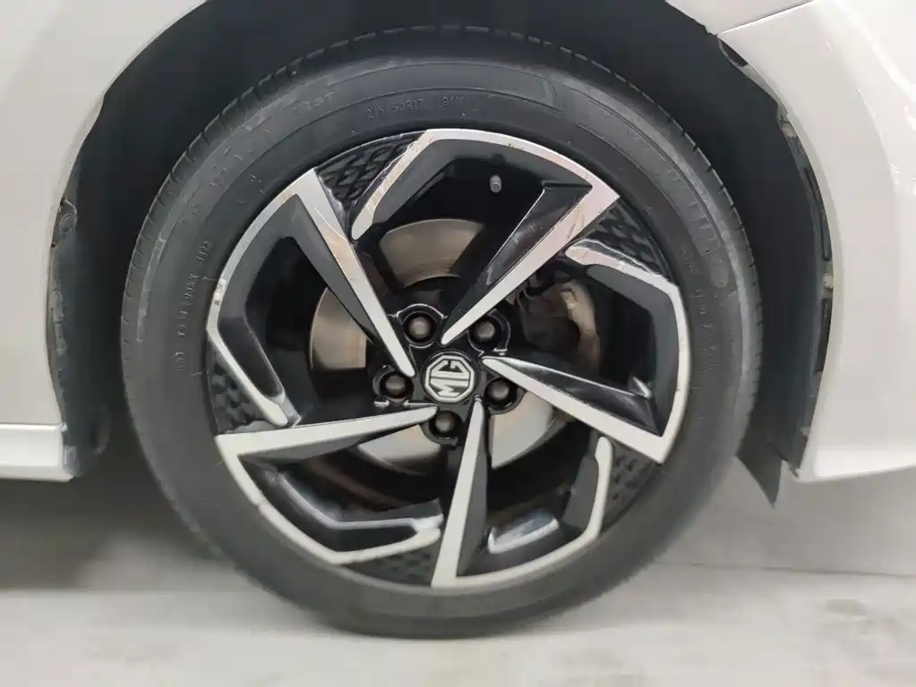 MG MG5 — миниатюра 14