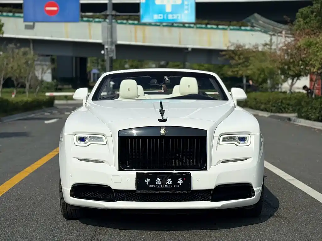 Rolls-Royce Dawn 6.6T Standard Type, фото 2