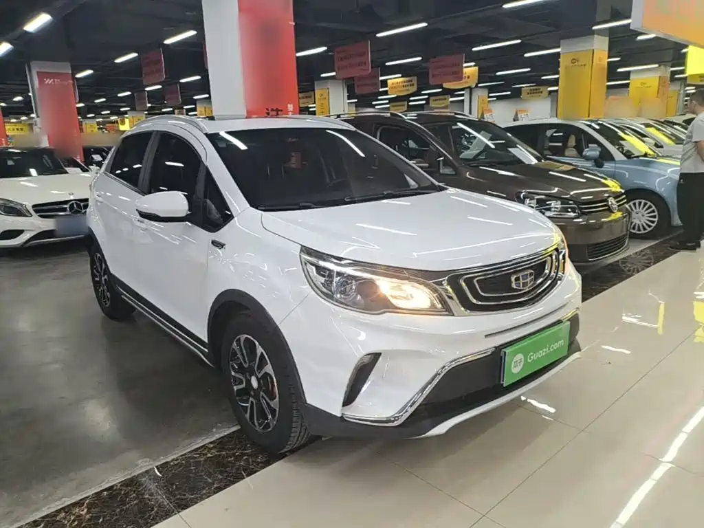 Geely Vision X3 — миниатюра 4