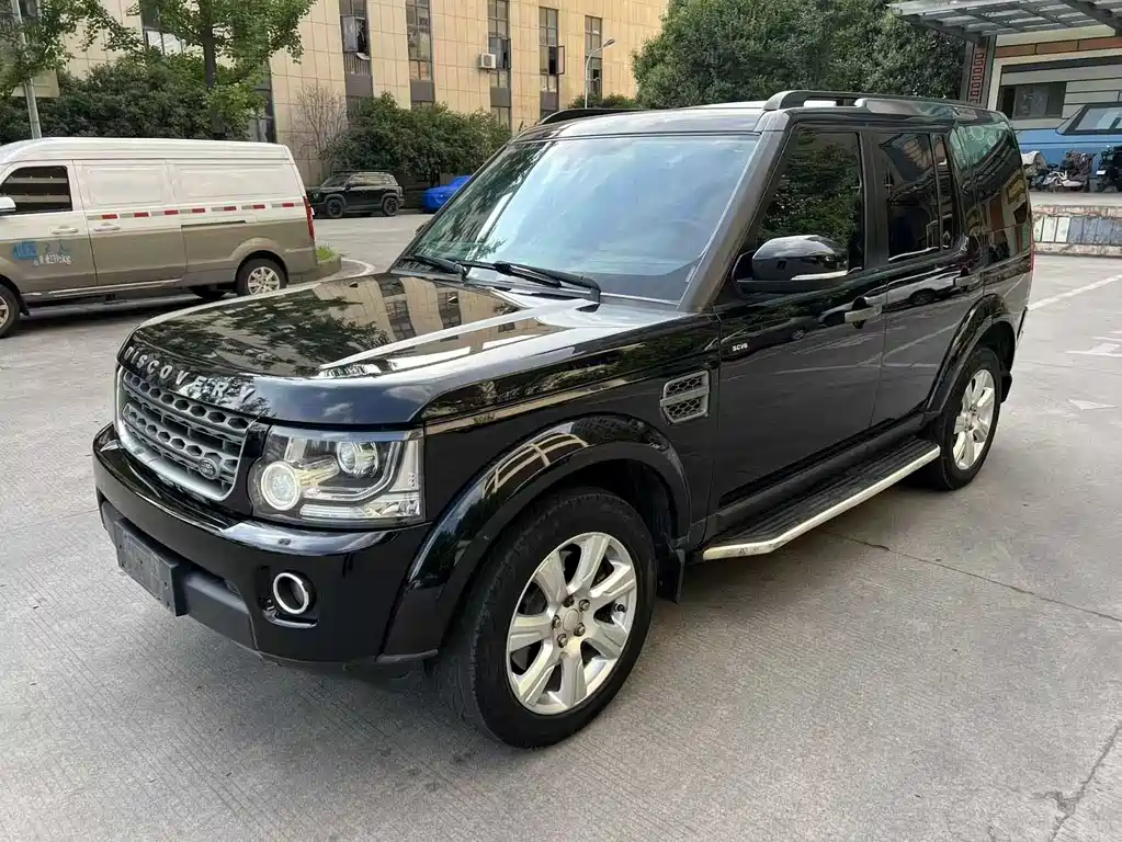 Land Rover Discovery 2015 3.0 SC V6 SE