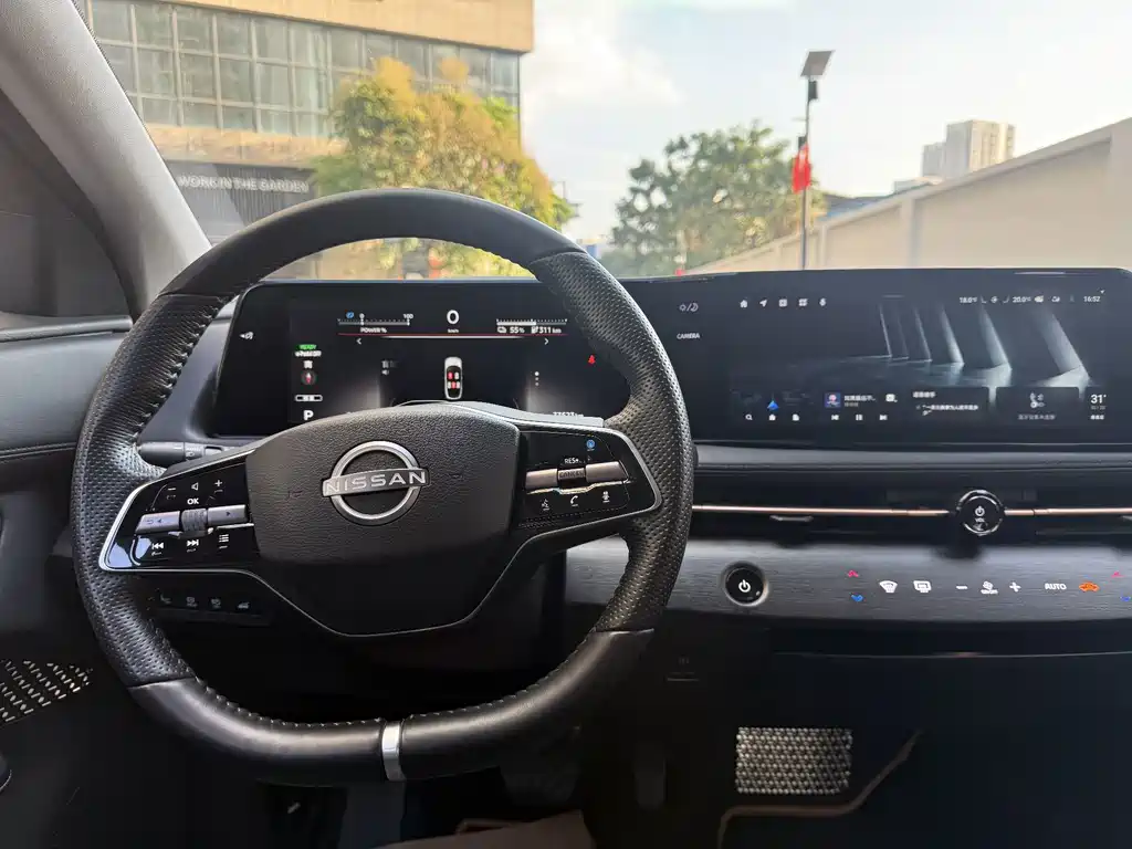 Nissan Ariya — миниатюра 18