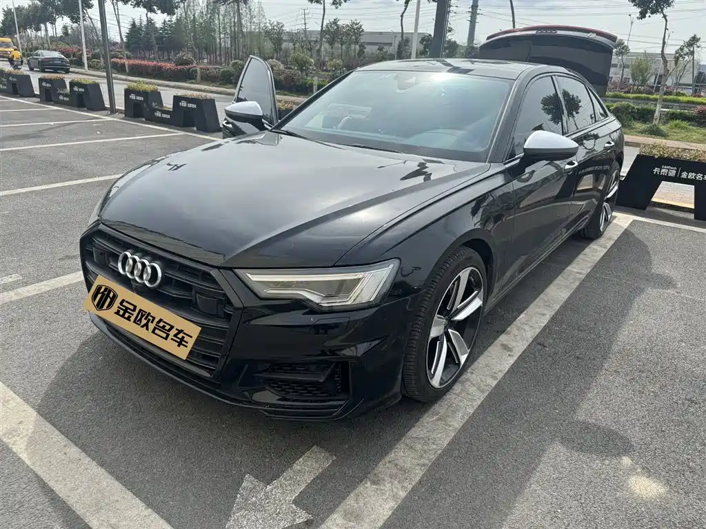 Audi A6L 2020